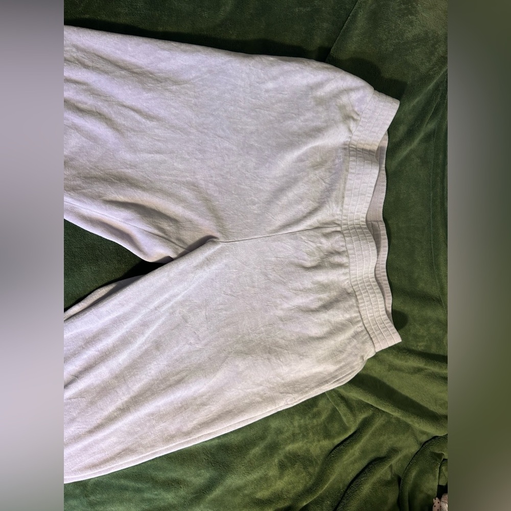 sweatpants